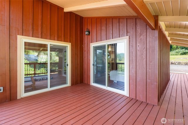 132 Lake Terrace Drive, Mossyrock, WA 98564