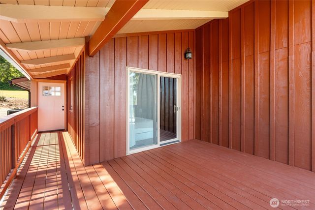 132 Lake Terrace Drive, Mossyrock, WA 98564