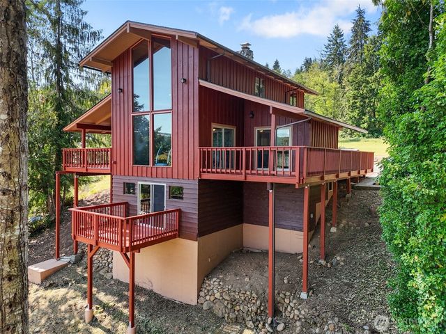 132 Lake Terrace Drive, Mossyrock, WA 98564