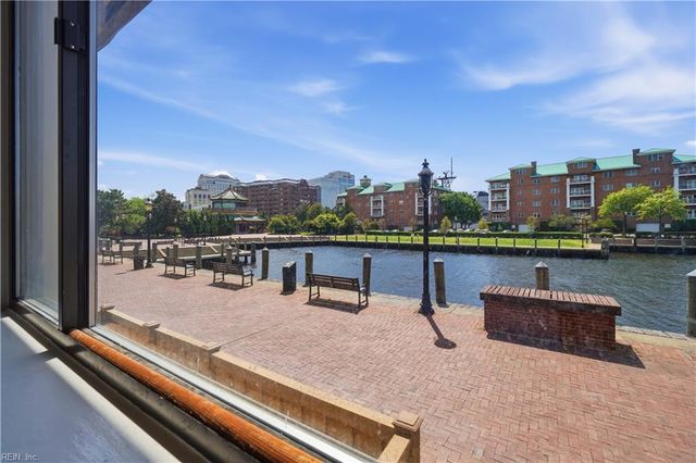 401 College Pl Apt 13, Norfolk, VA 23510