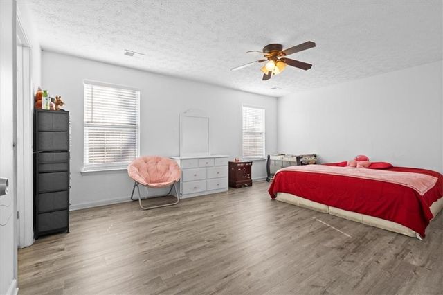 48 Crestview Court, Powder Springs, GA 30127