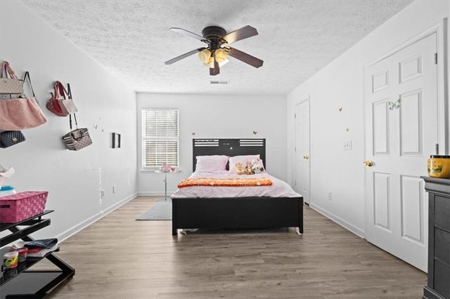 48 Crestview Court, Powder Springs, GA 30127