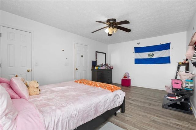 48 Crestview Court, Powder Springs, GA 30127