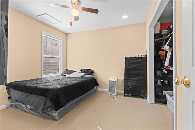 48 Crestview Court, Powder Springs, GA 30127