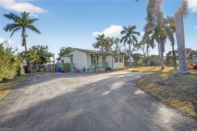 12691 Water LN, Fort Myers, FL 33908