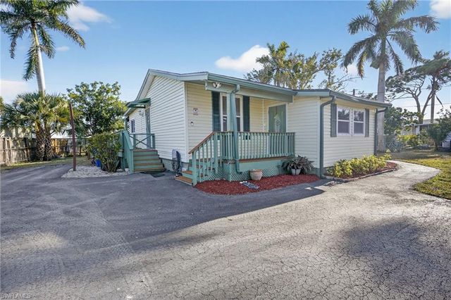 12691 Water LN, Fort Myers, FL 33908