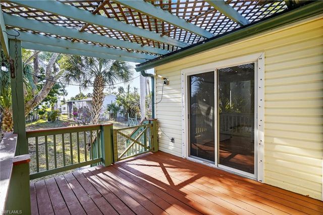 12691 Water LN, Fort Myers, FL 33908