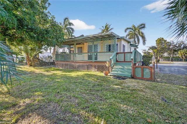 12691 Water LN, Fort Myers, FL 33908