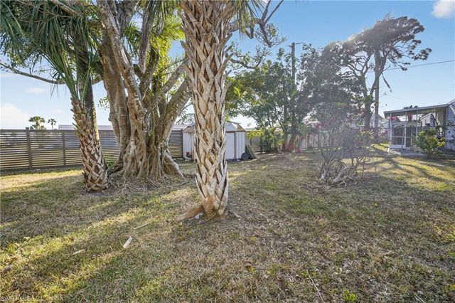 12691 Water LN, Fort Myers, FL 33908