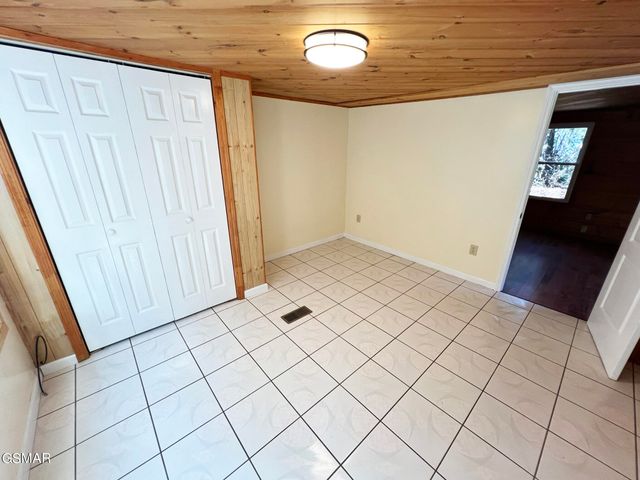 107 Mountain View Drive, Sevierville, TN 37862