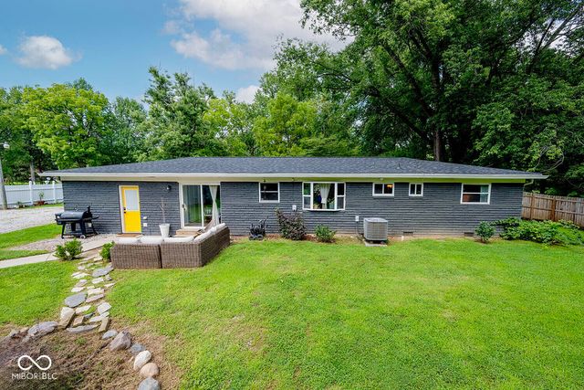 187 E County Road 200 S, Danville, IN 46122