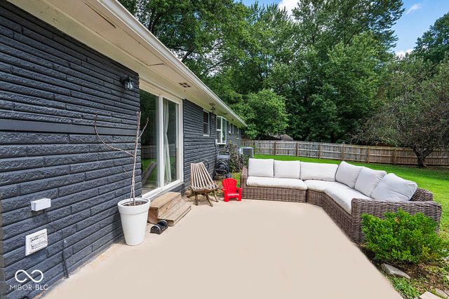 187 E County Road 200 S, Danville, IN 46122