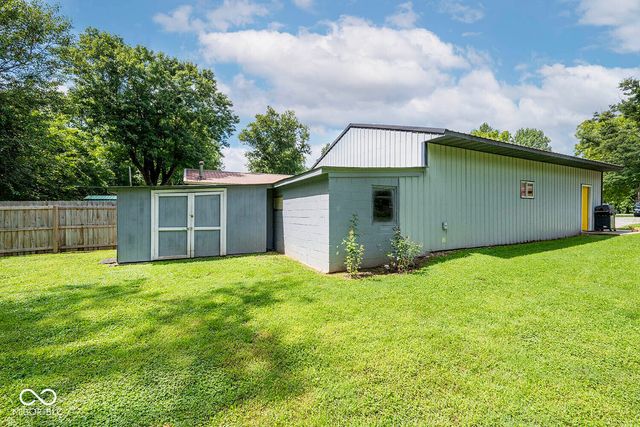187 E County Road 200 S, Danville, IN 46122