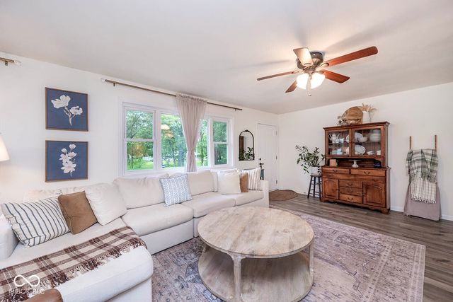 187 E County Road 200 S, Danville, IN 46122