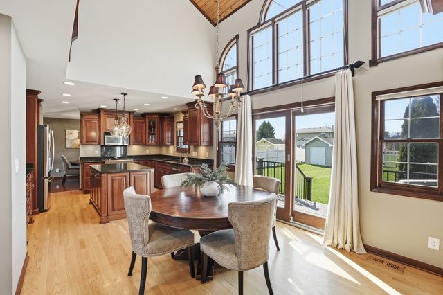 10106 Belmont Court, St. John, IN 46373