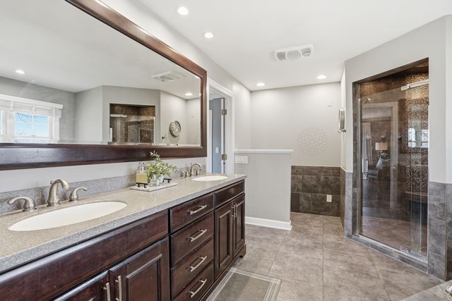 10106 Belmont Court, St. John, IN 46373