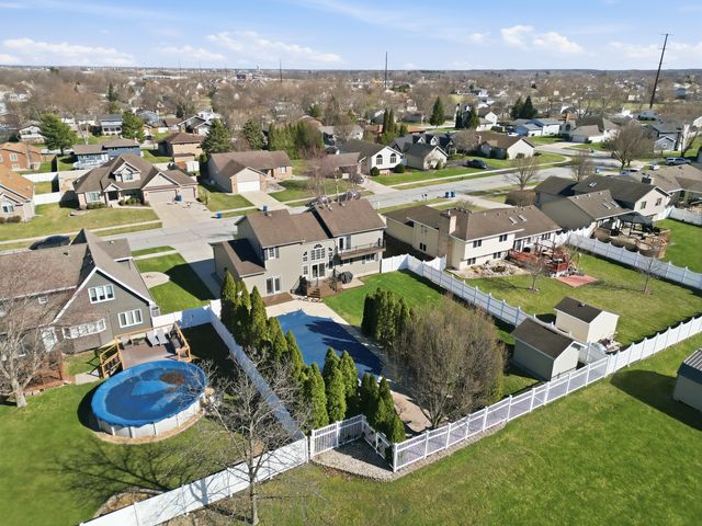 10106 Belmont Court, St. John, IN 46373