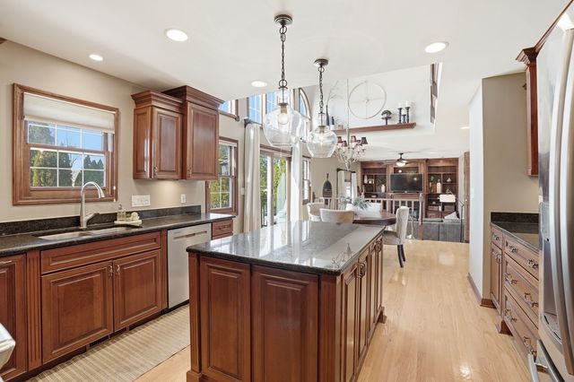 10106 Belmont Court, St. John, IN 46373