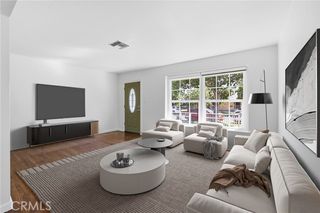 16937 Hartland, Los Angeles, CA 91406