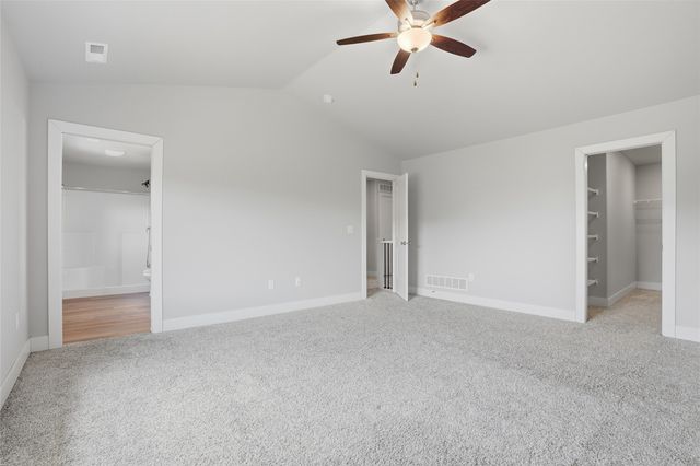 1127 Mary Lane, North Liberty, IA 52317
