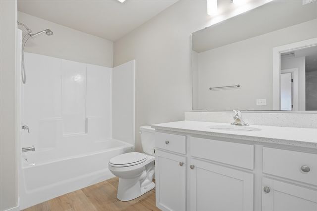 1127 Mary Lane, North Liberty, IA 52317