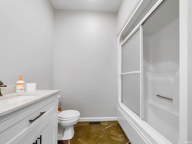 11308 Kramers Drive, Evansville, IN 47712