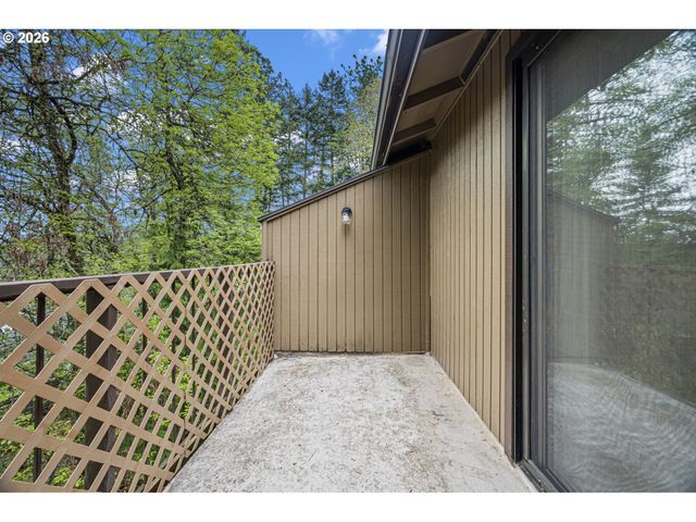 312 HUNINGTON Ave, Eugene, OR 97405