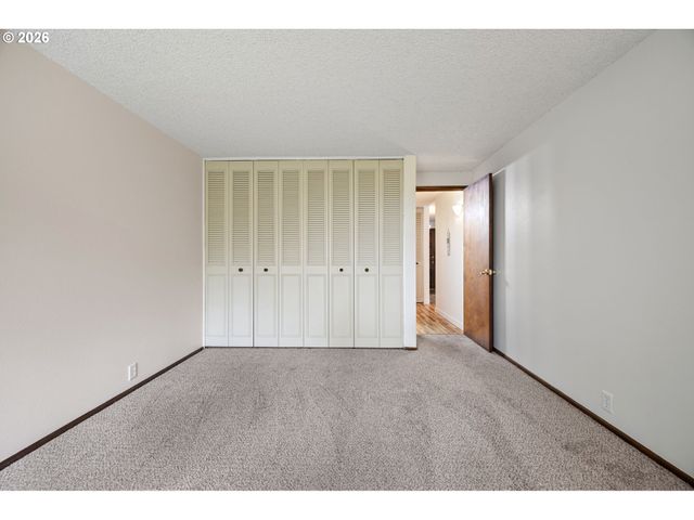 312 HUNINGTON Ave, Eugene, OR 97405