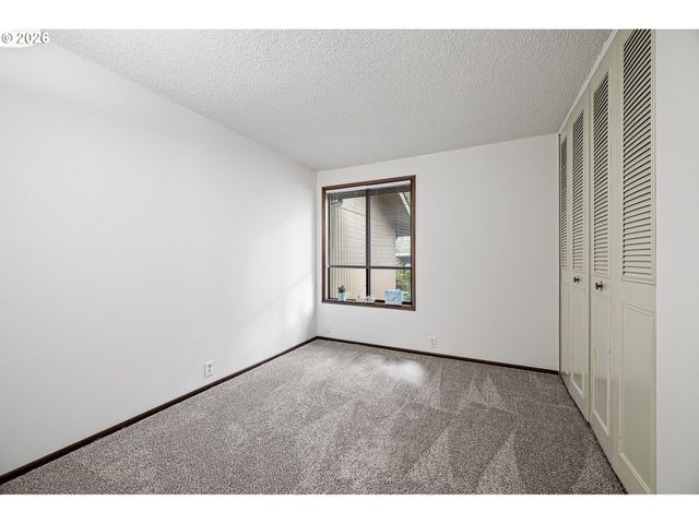 312 HUNINGTON Ave, Eugene, OR 97405