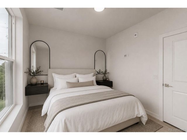1634 N Sheridan Blvd 206, Denver, CO 80204