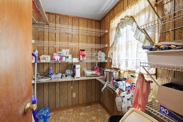 1266 Ford Road, Warne, NC 28909