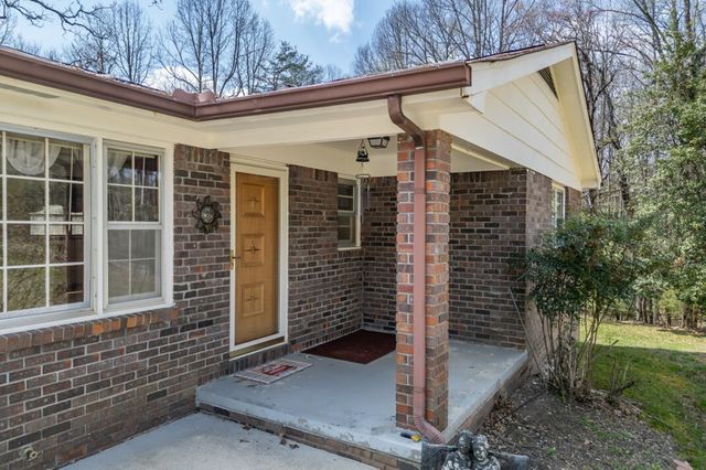 1266 Ford Road, Warne, NC 28909