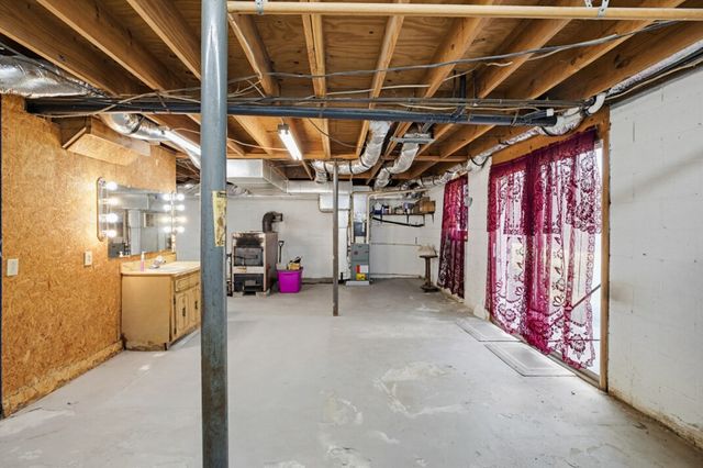 1266 Ford Road, Warne, NC 28909