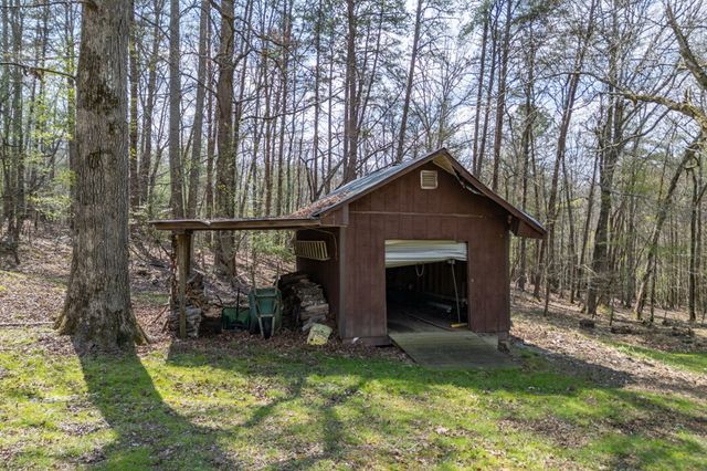 1266 Ford Road, Warne, NC 28909