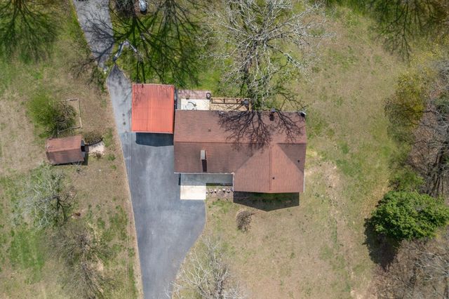 1266 Ford Road, Warne, NC 28909