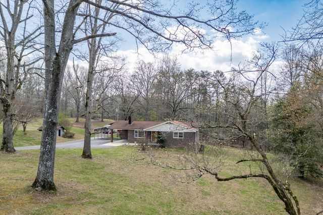 1266 Ford Road, Warne, NC 28909