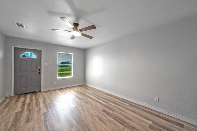 501 15th Street, Honey Grove, TX 75446