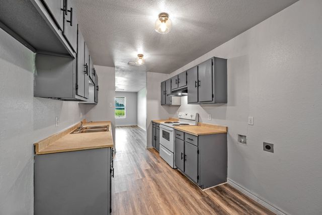 501 15th Street, Honey Grove, TX 75446