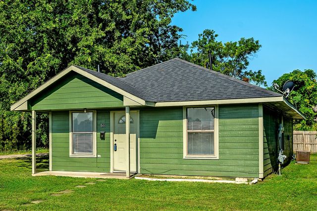 501 15th Street, Honey Grove, TX 75446