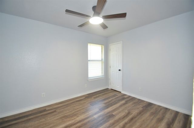 501 15th Street, Honey Grove, TX 75446
