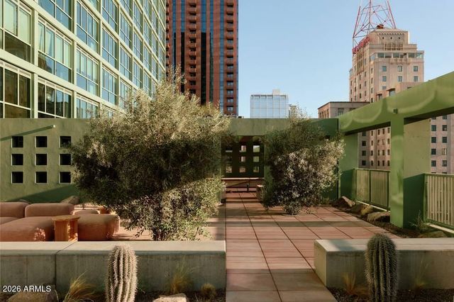 777 N CENTRAL Avenue 2, Phoenix, AZ 85004