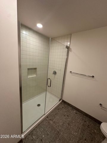 777 N CENTRAL Avenue 2, Phoenix, AZ 85004