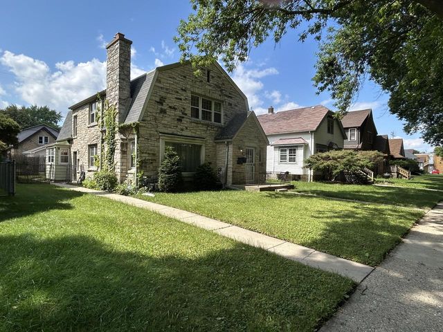 3925 N 40th STREET #3927, Milwaukee, WI 53216