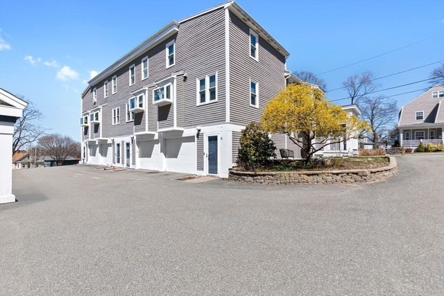 12 Pickett St H, Beverly, MA 01915