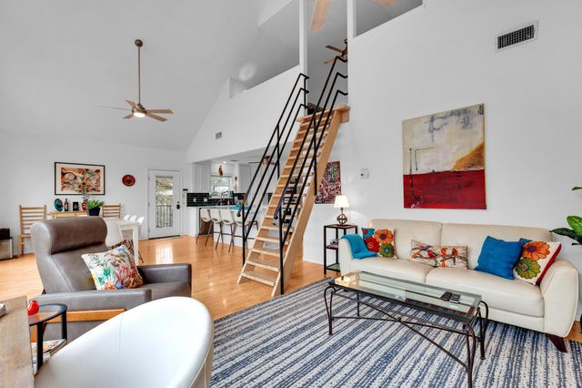 23901 Redbird TRL, Marble Falls, TX 78654