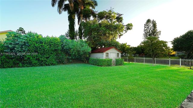 9220 SW 103rd Ave, Miami, FL 33176