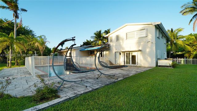 9220 SW 103rd Ave, Miami, FL 33176