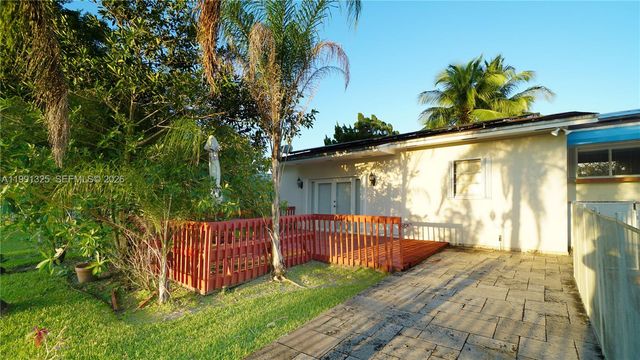 9220 SW 103rd Ave, Miami, FL 33176