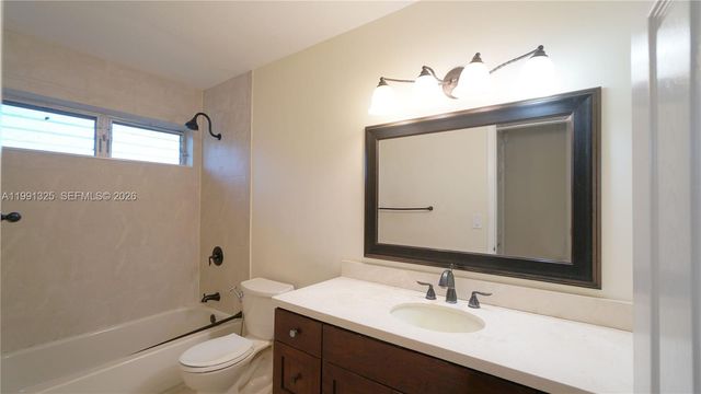 9220 SW 103rd Ave, Miami, FL 33176