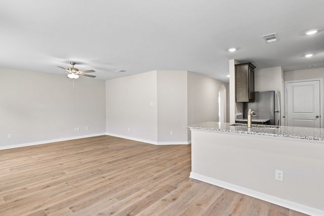 4079 Lava Forest Drive, Dallas, TX 75241